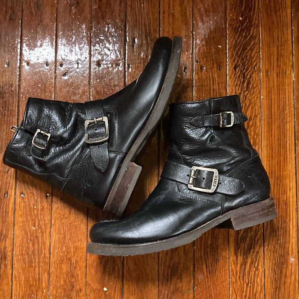 Frye Moto Boots 7.5 excellent condition